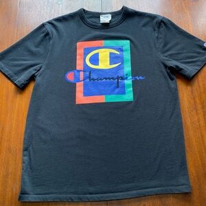 Champion Short Sleeve T-Shirt Size L